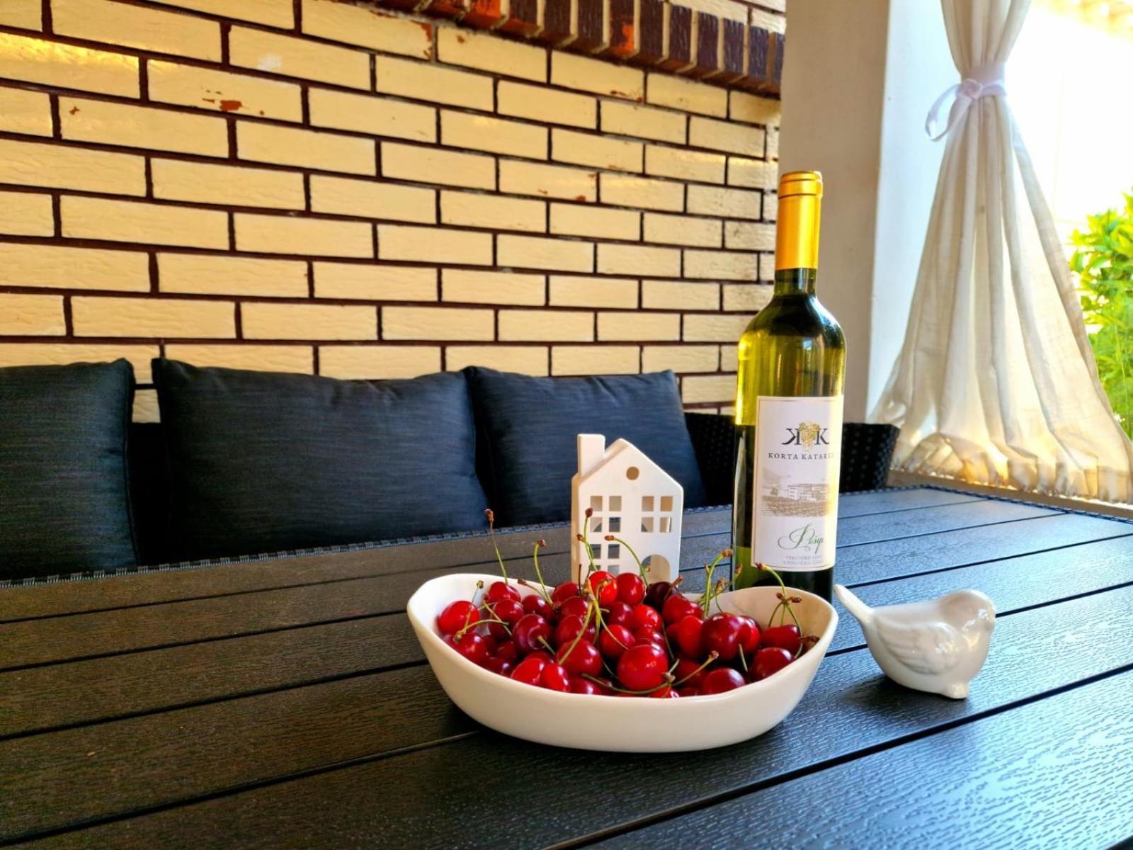 Apartments Villa Julija Лумбарда Экстерьер фото