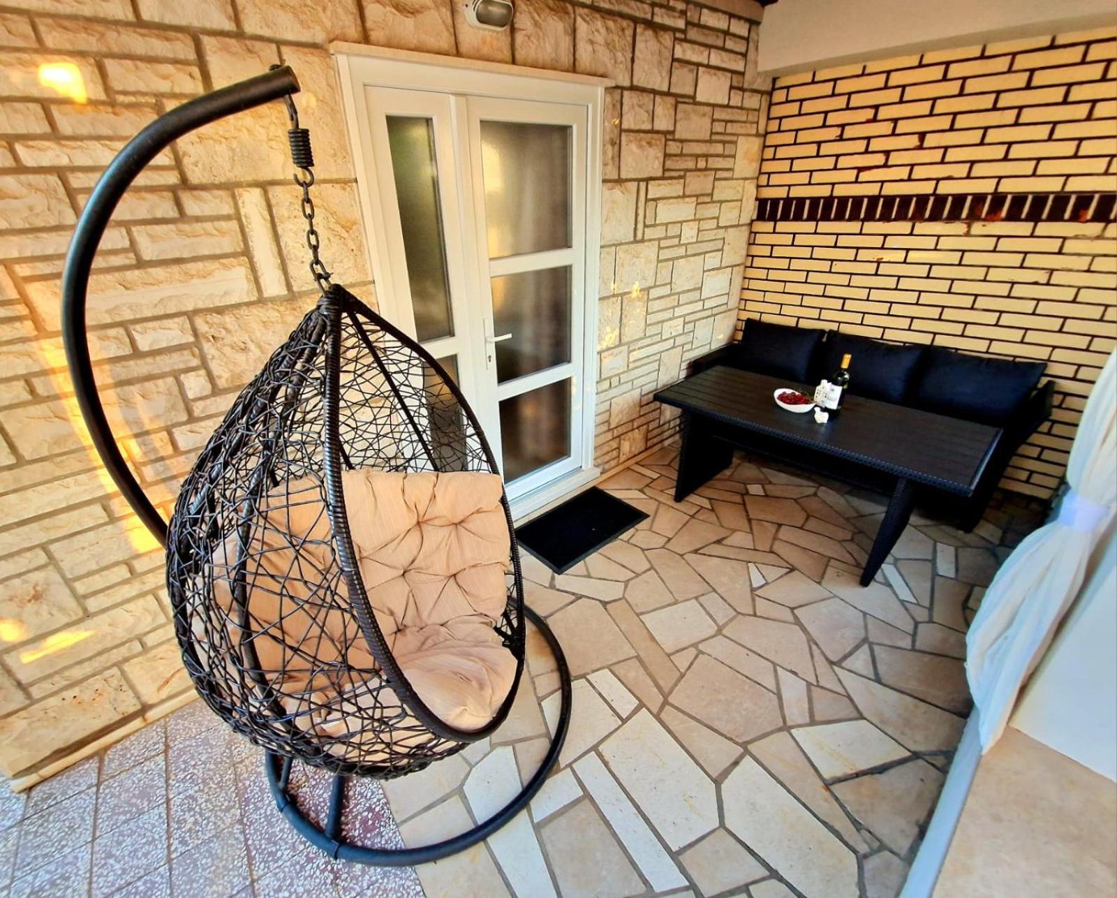 Apartments Villa Julija Лумбарда Экстерьер фото