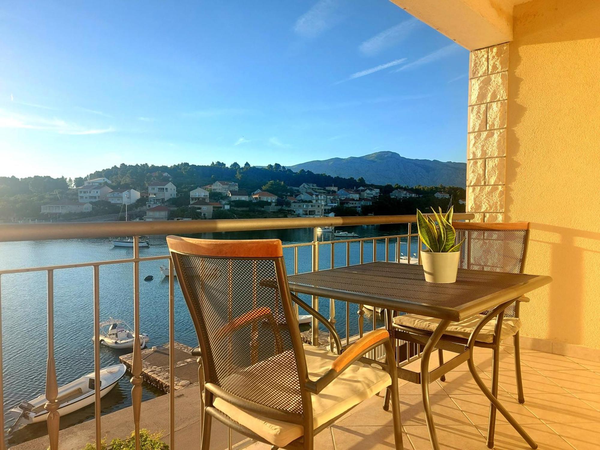 Apartments Villa Julija Лумбарда Экстерьер фото